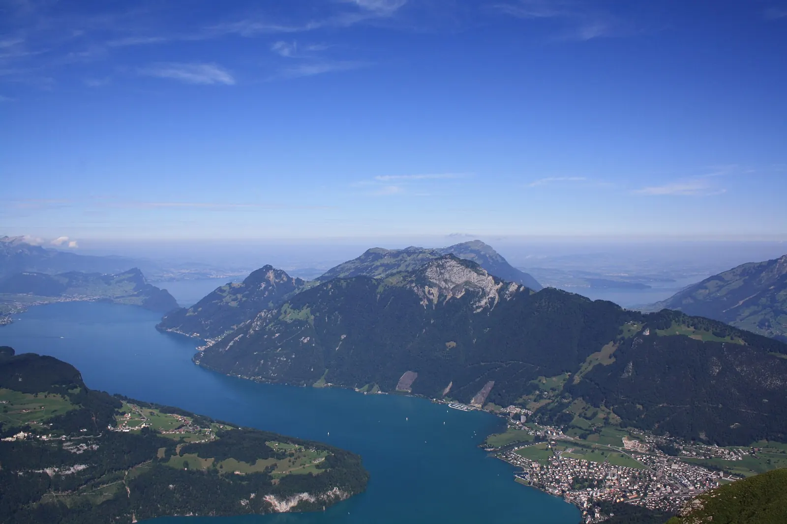Le lac des Quatre-Cantons vu du Rigi