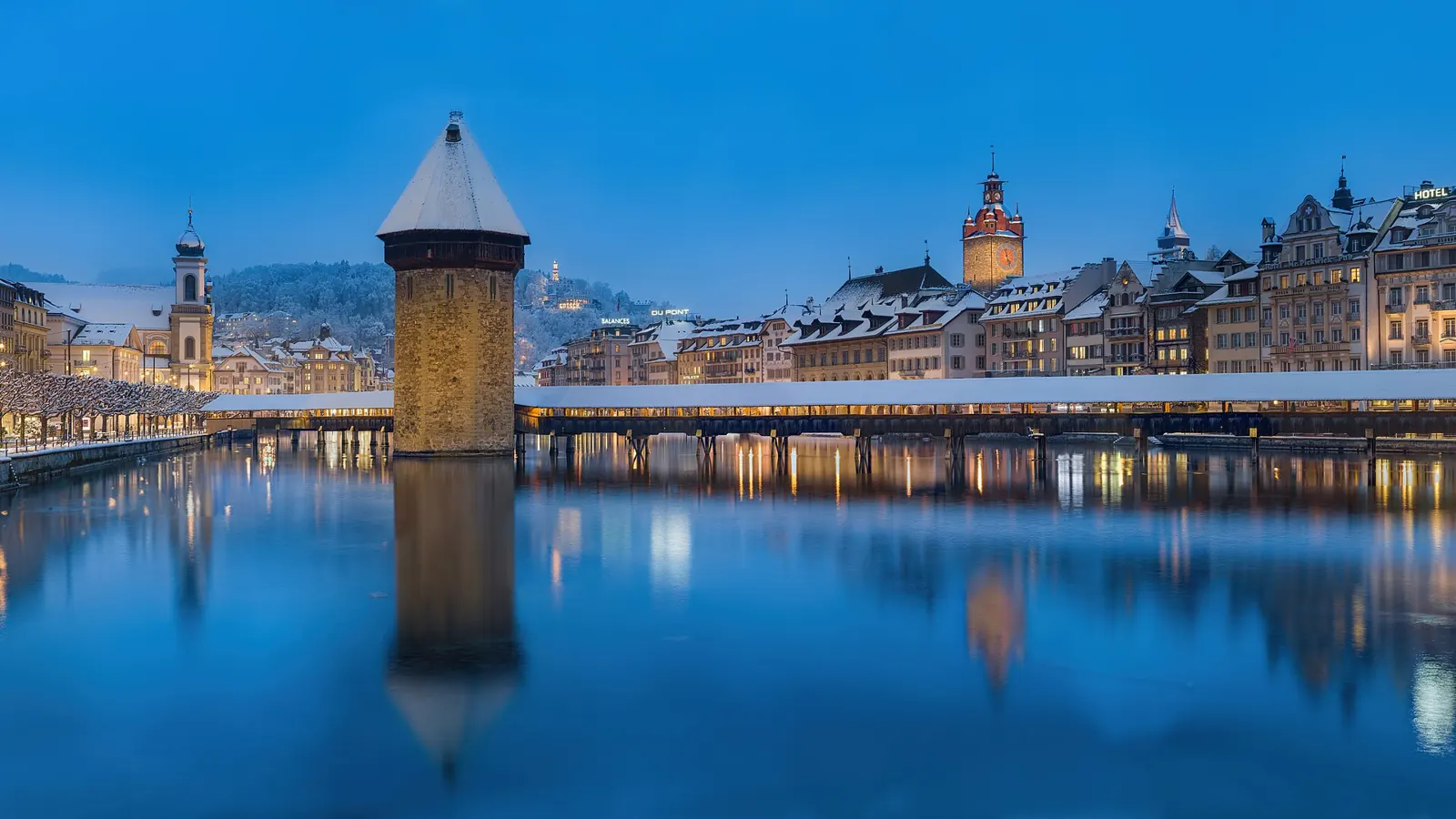 Chapel Bridge in Lucerne, the first stop on a 7-day Switzerland itinerary