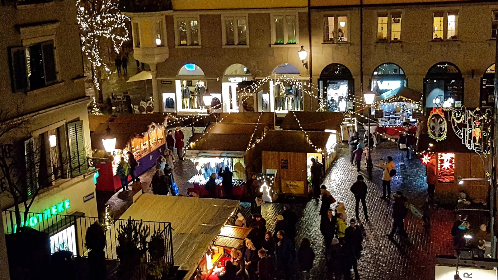 Christmas market stalls in Zurich